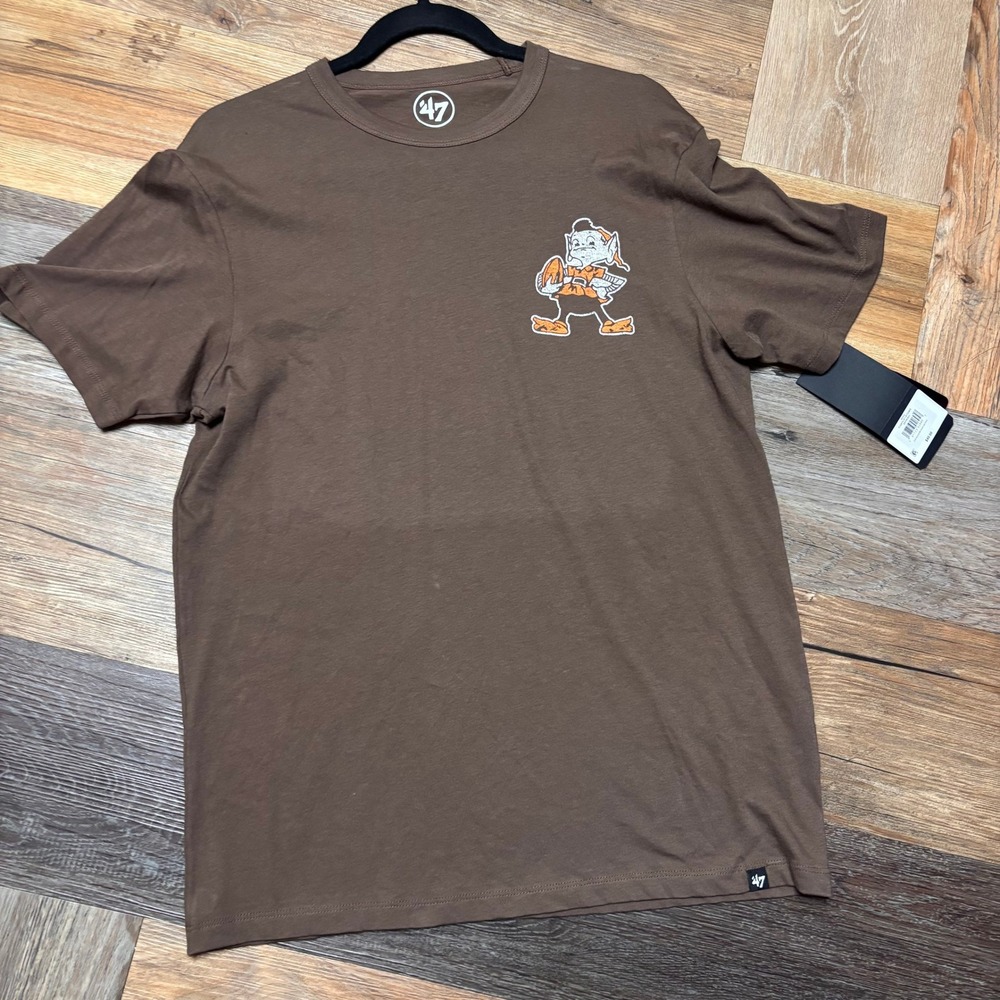 47 Brand Cleveland Browns NFL Brownie the Elf Graphic Small T-Shirt Mens NEW